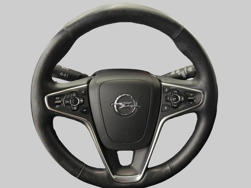 Opel Insignia vaihtoauto