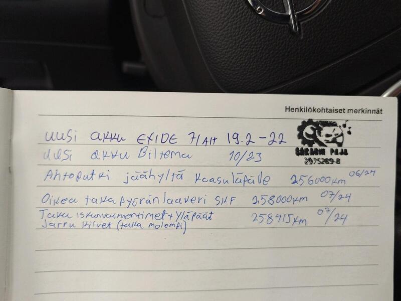 Opel Insignia vaihtoauto