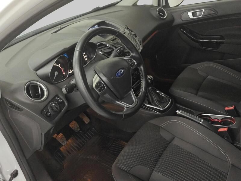 Ford Fiesta vaihtoauto