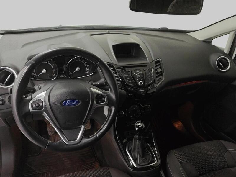 Ford Fiesta vaihtoauto