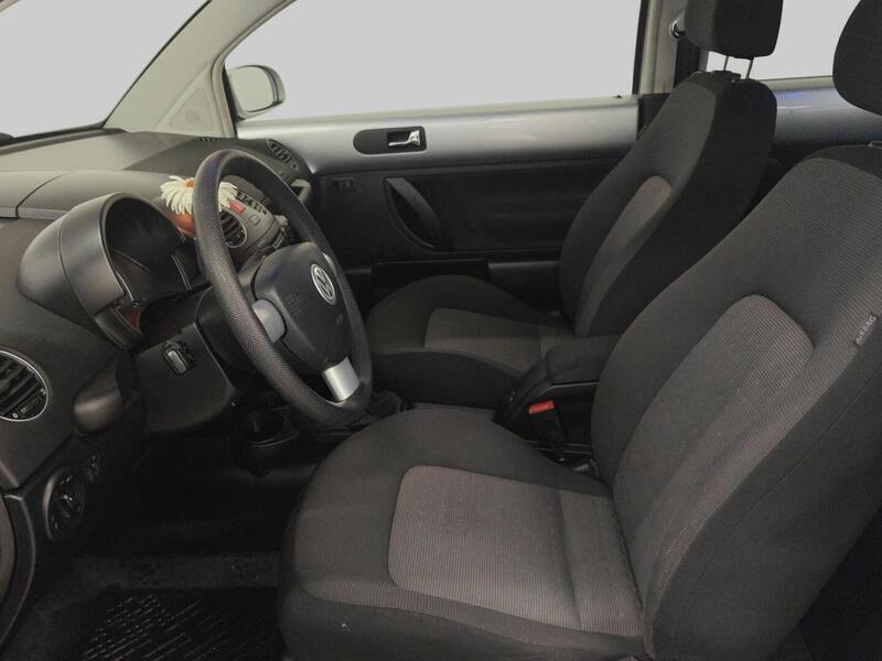 Volkswagen New Beetle vaihtoauto