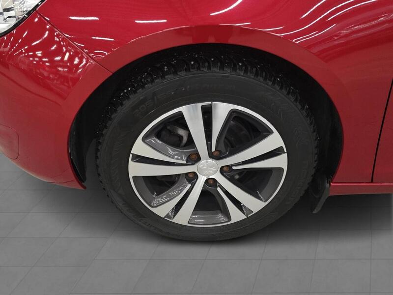 Peugeot 308 vaihtoauto