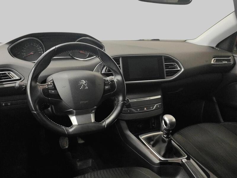 Peugeot 308 vaihtoauto
