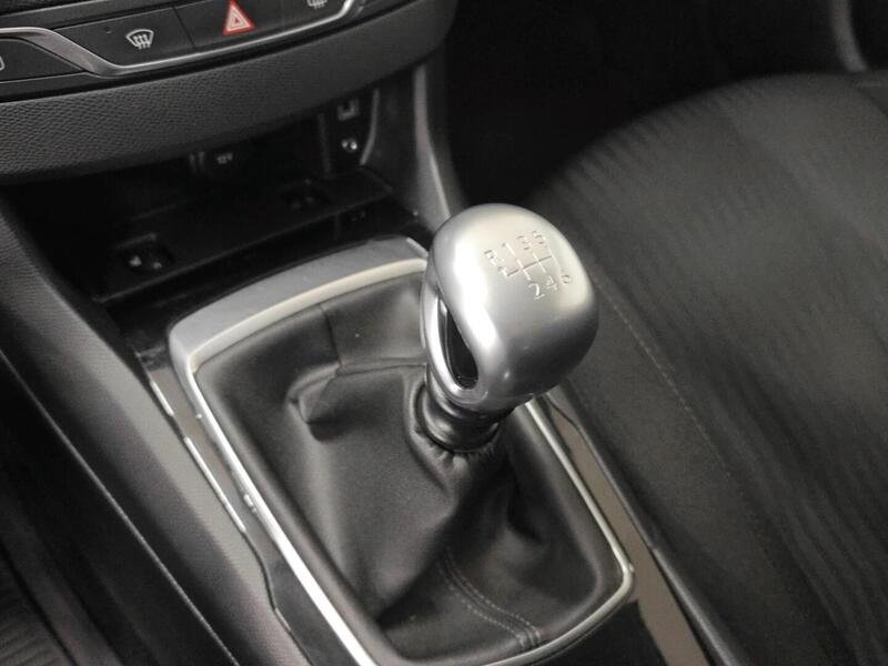 Peugeot 308 vaihtoauto