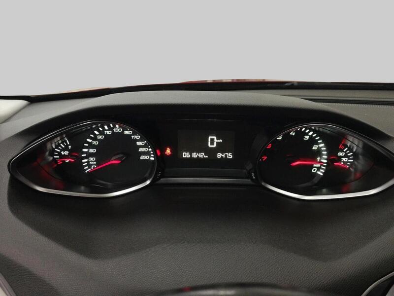 Peugeot 308 vaihtoauto