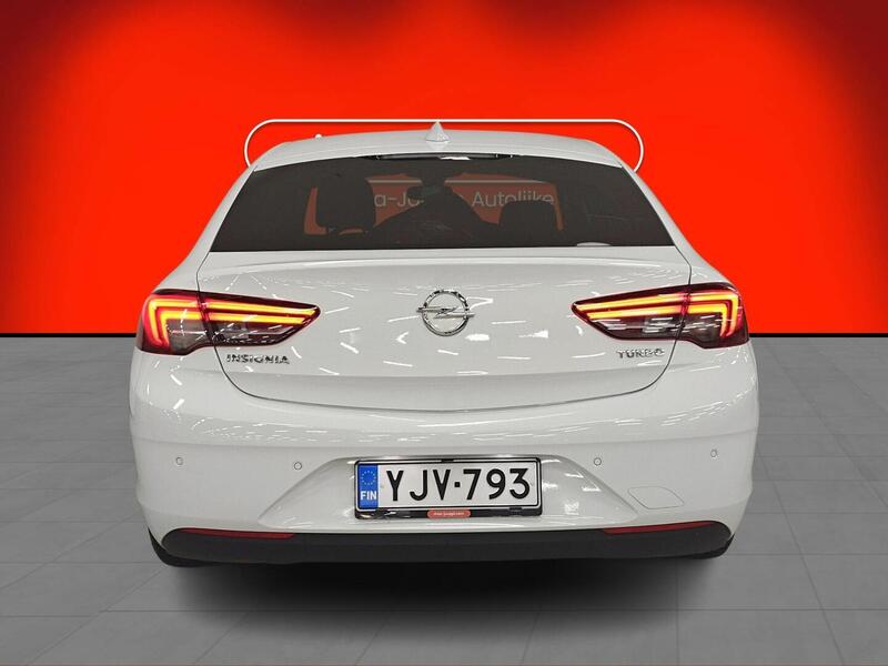 Opel Insignia vaihtoauto
