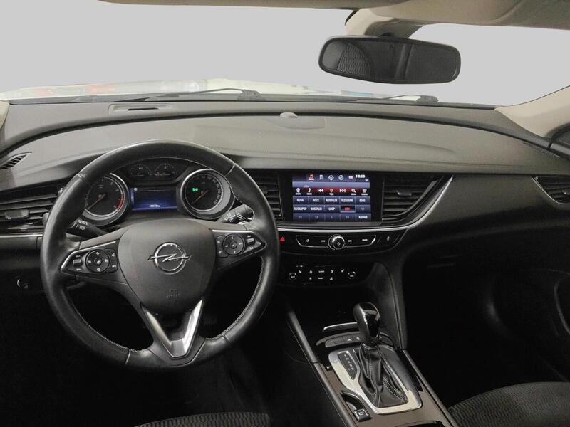 Opel Insignia vaihtoauto