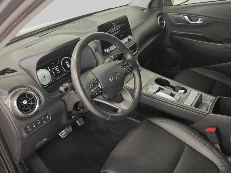 Hyundai Kona vaihtoauto