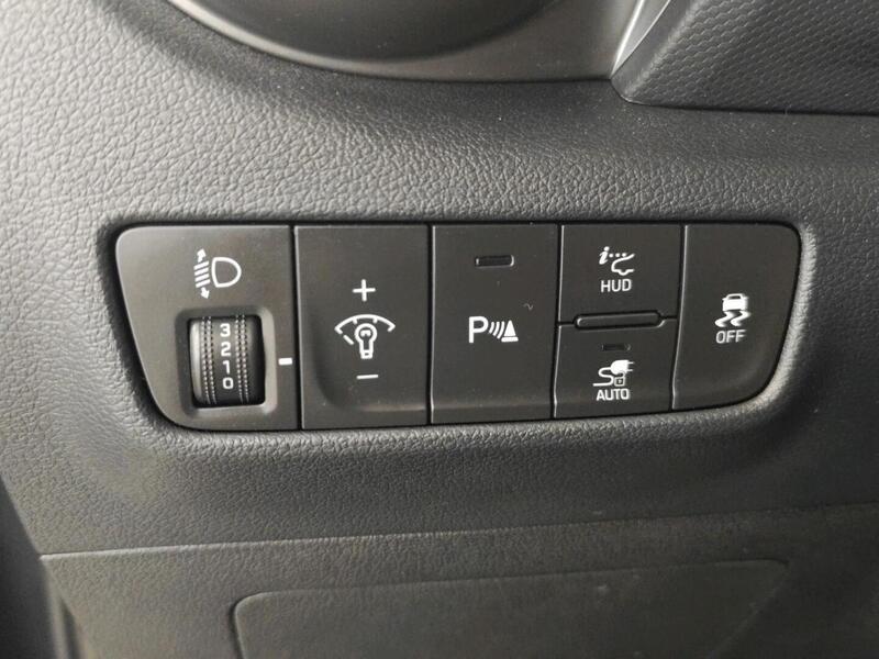 Hyundai Kona vaihtoauto