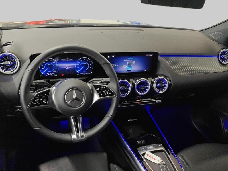 Mercedes-Benz EQA vaihtoauto