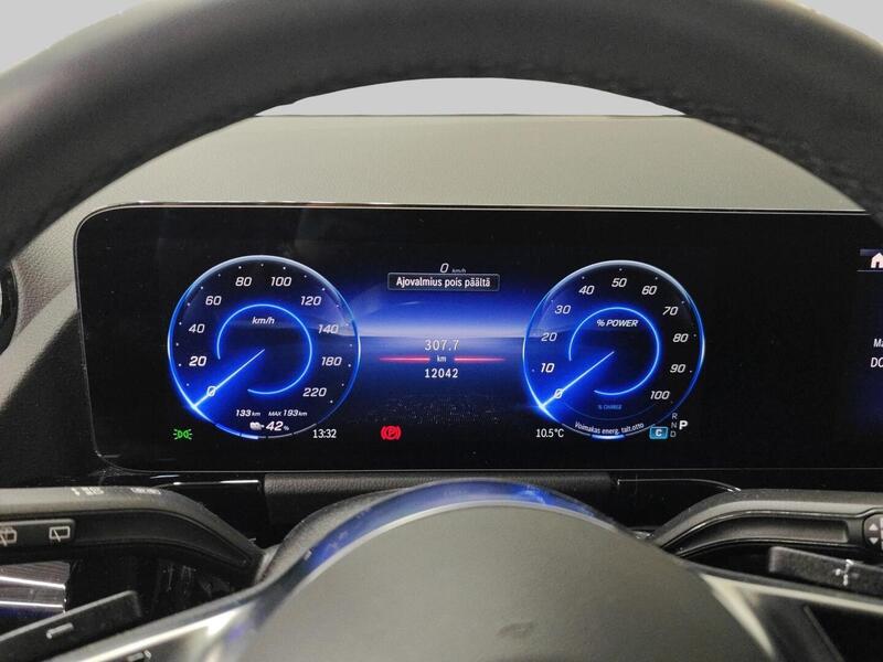 Mercedes-Benz EQA vaihtoauto