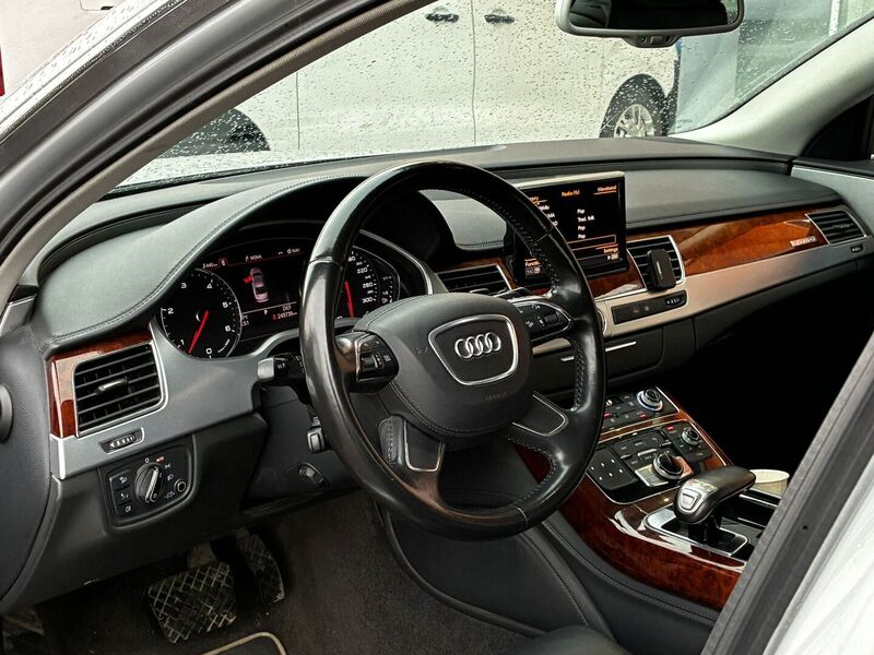 Audi A8 vaihtoauto
