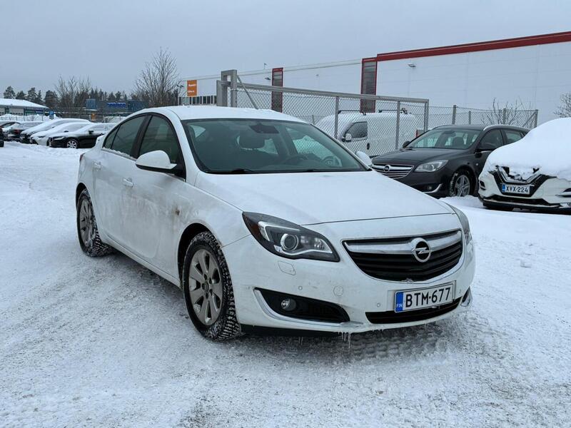 Opel Insignia vaihtoauto