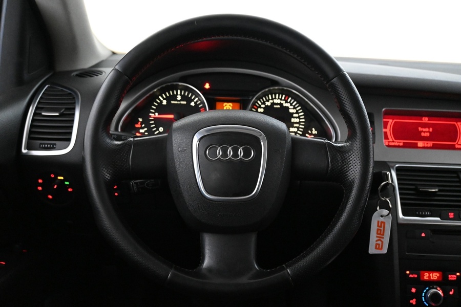 Audi Q7 vaihtoauto
