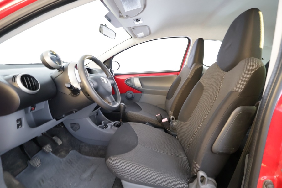 Toyota AYGO vaihtoauto