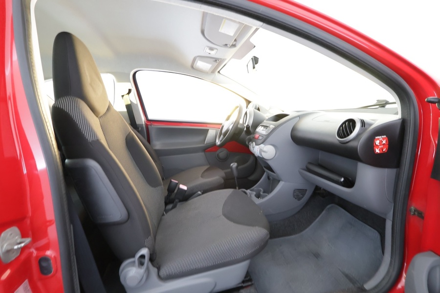 Toyota AYGO vaihtoauto