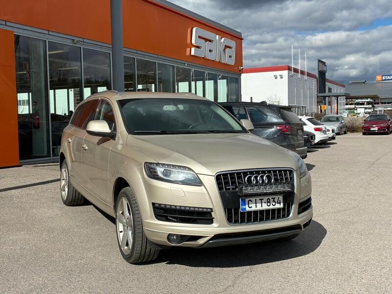 Audi Q7 vaihtoauto