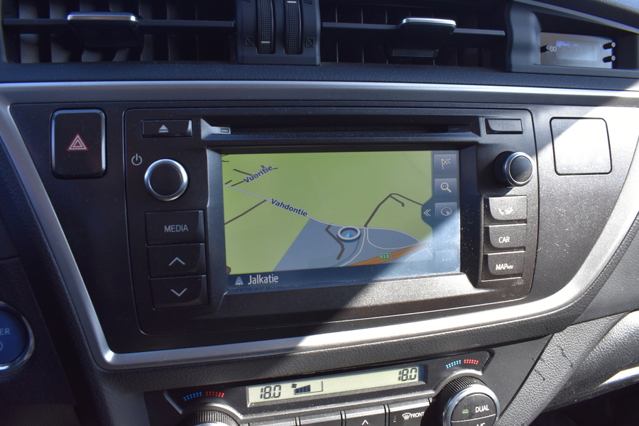 Toyota Auris vaihtoauto