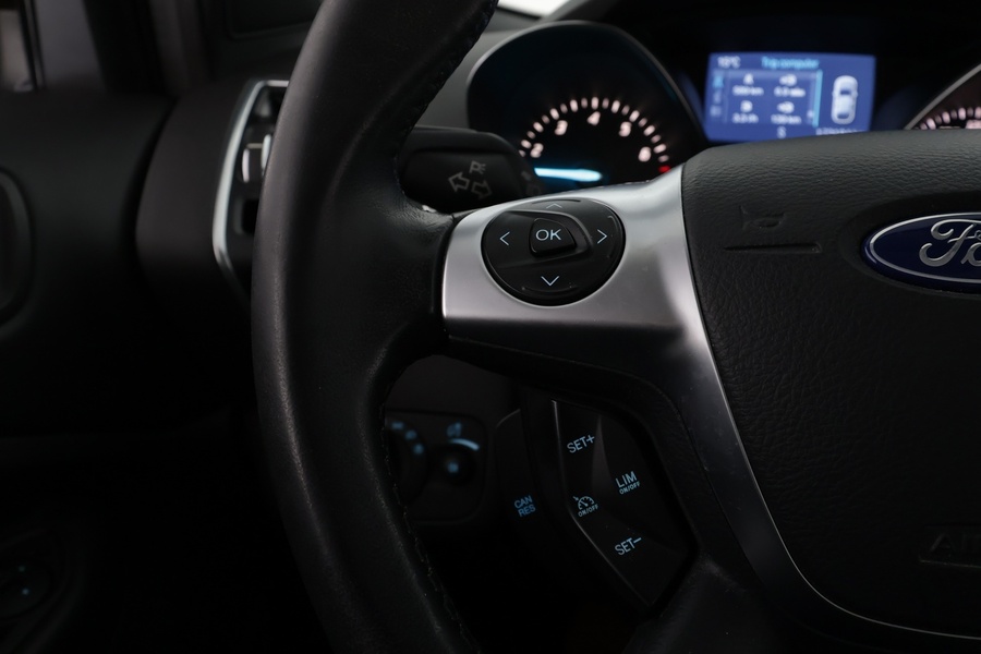 Ford Kuga vaihtoauto