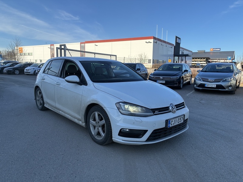 Volkswagen Golf vaihtoauto
