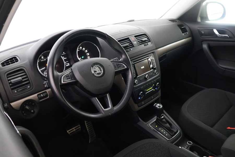 Skoda Karoq vaihtoauto
