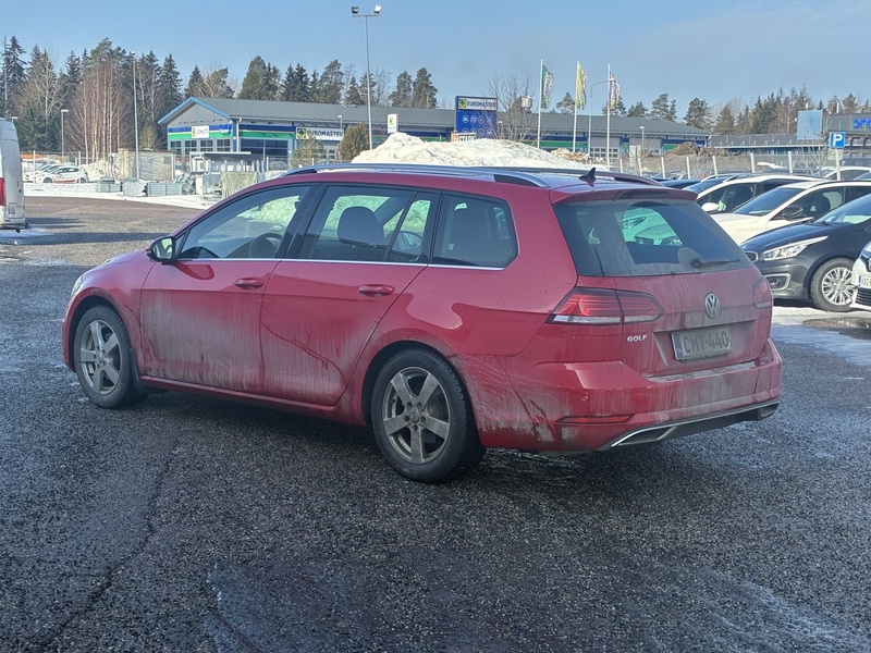Volkswagen Golf vaihtoauto