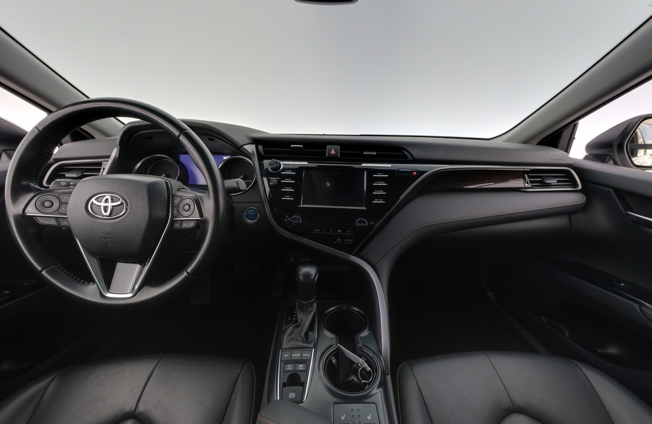 Toyota Camry vaihtoauto