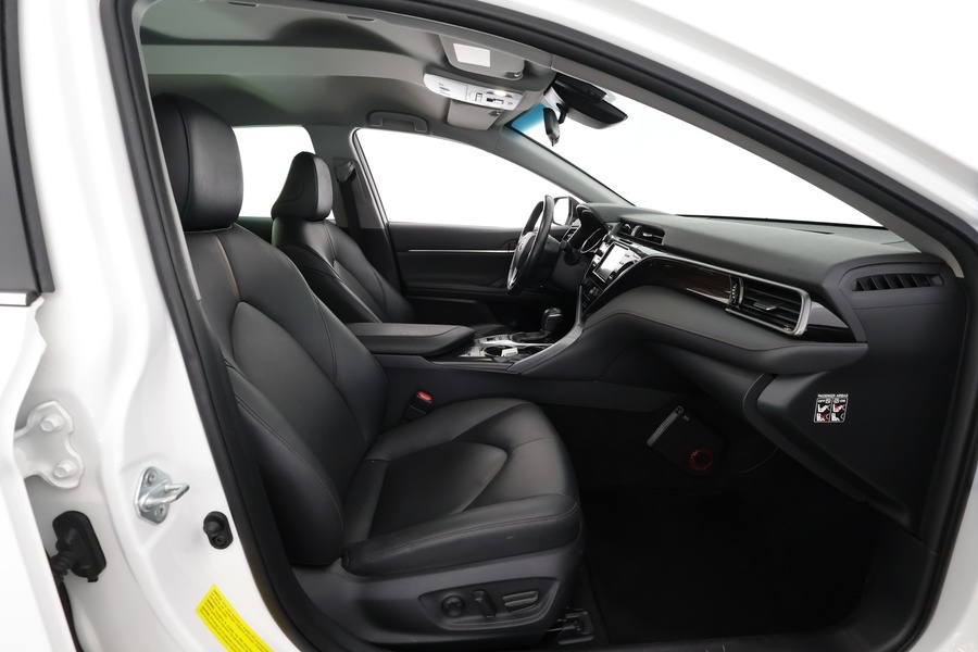 Toyota Camry vaihtoauto
