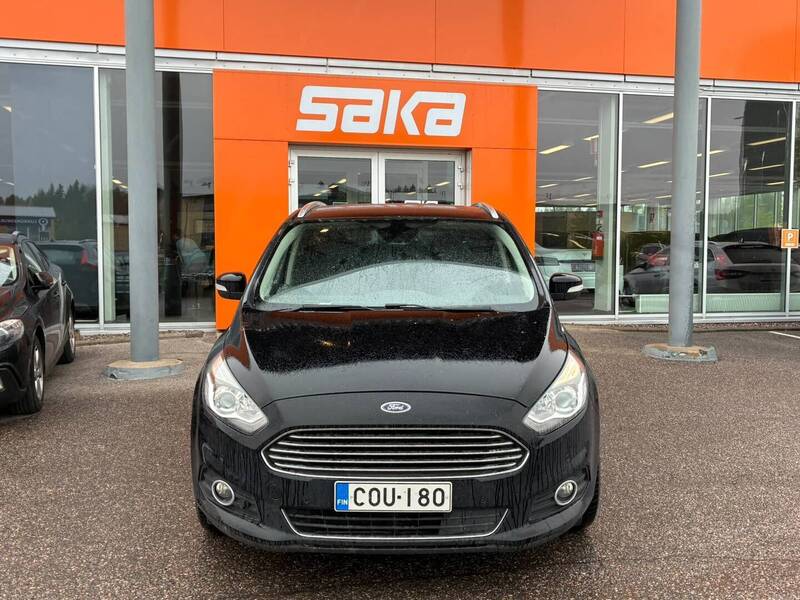Ford S-MAX vaihtoauto