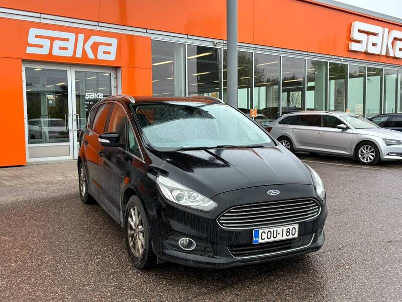 Ford S-MAX vaihtoauto