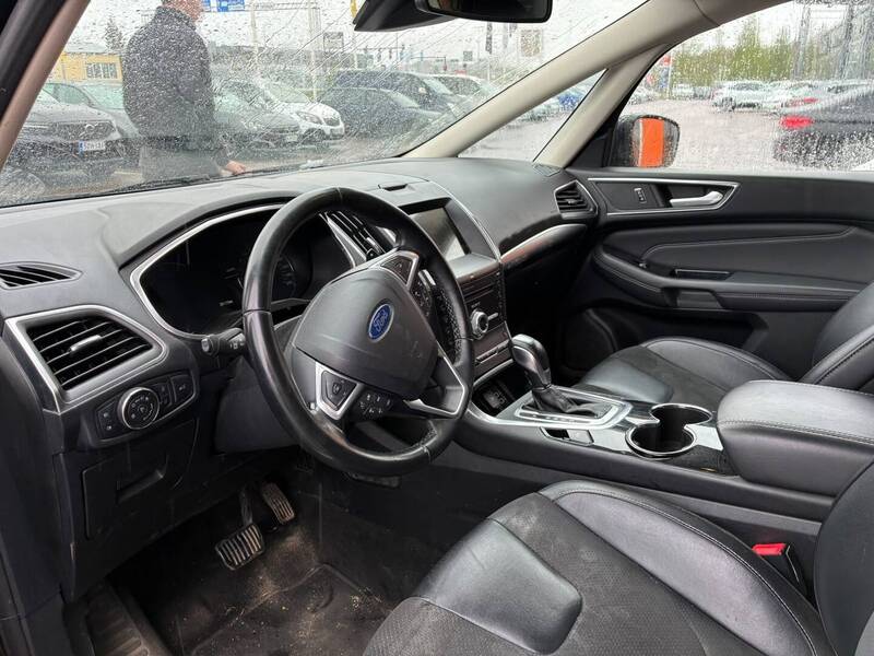 Ford S-MAX vaihtoauto