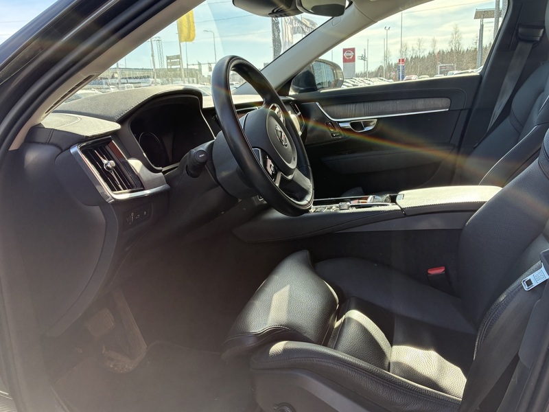 Volvo S90 vaihtoauto