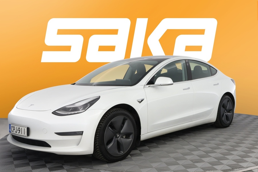 Tesla Model 3 vaihtoauto