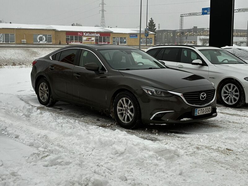 Mazda 6 vaihtoauto