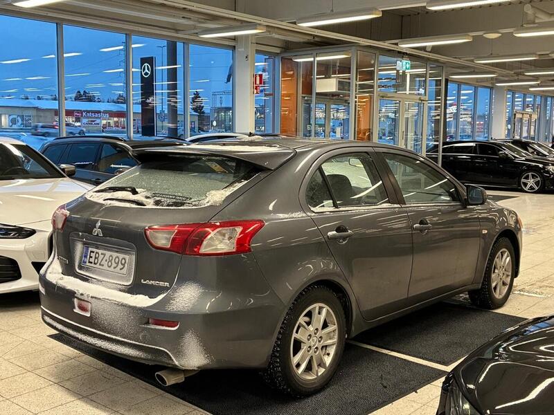 Mitsubishi Lancer vaihtoauto