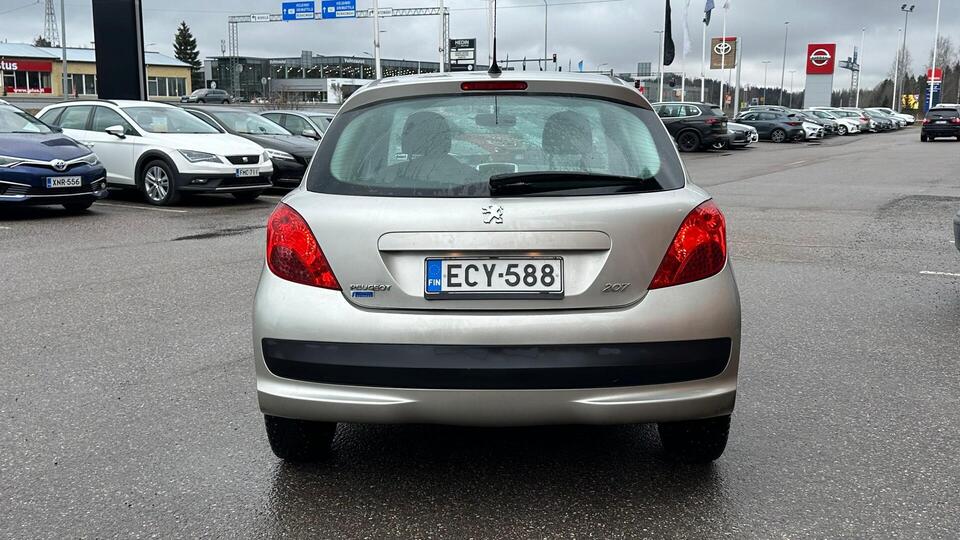 Peugeot 207 vaihtoauto