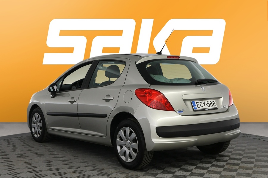 Peugeot 207 vaihtoauto