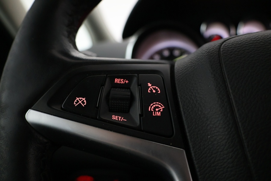 Opel Zafira Tourer vaihtoauto