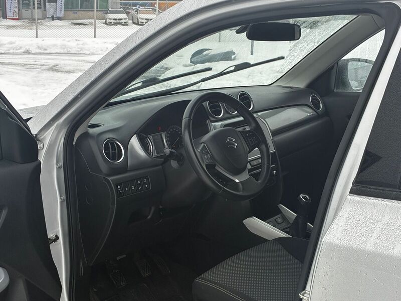 Suzuki Vitara vaihtoauto