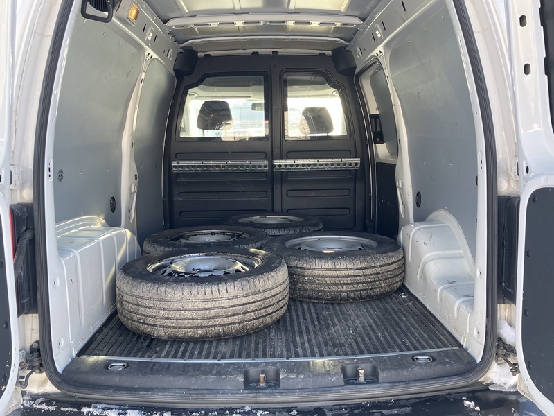 Volkswagen Caddy Maxi vaihtoauto