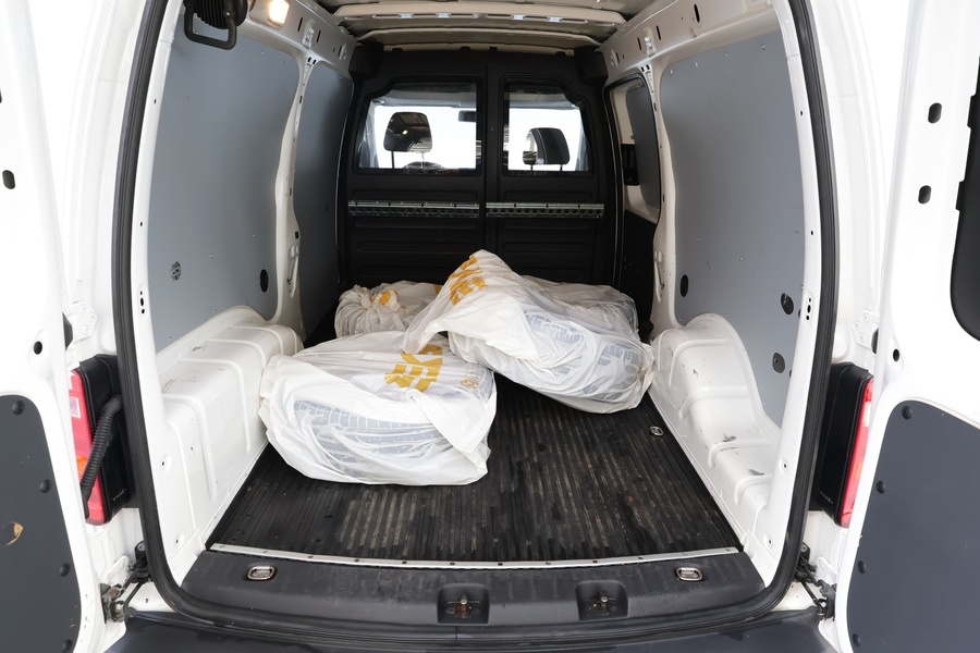 Volkswagen Caddy Maxi vaihtoauto