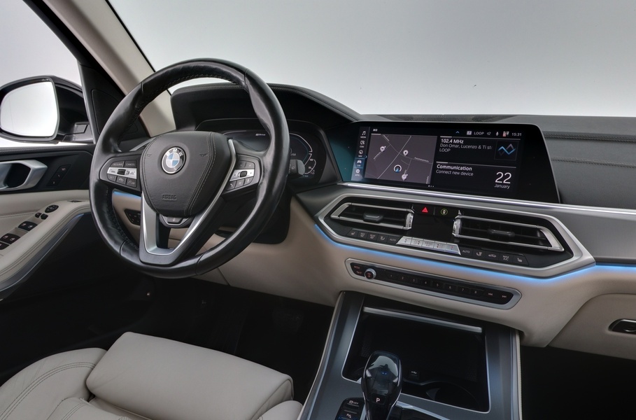 BMW X5 vaihtoauto