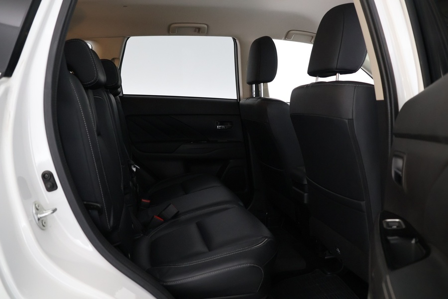 Mitsubishi Outlander vaihtoauto