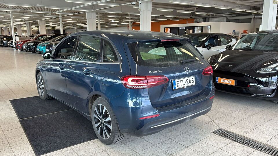 Mercedes-Benz B vaihtoauto