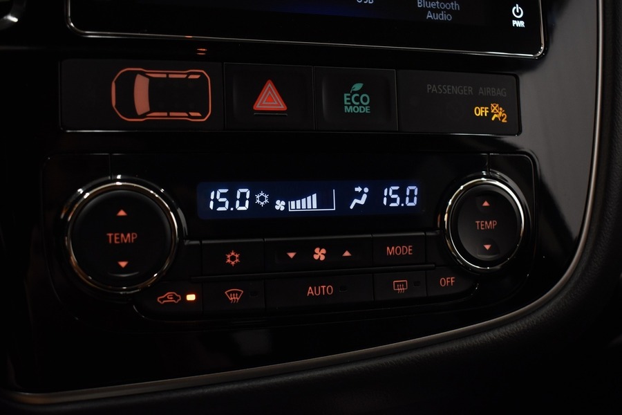 Mitsubishi Outlander vaihtoauto