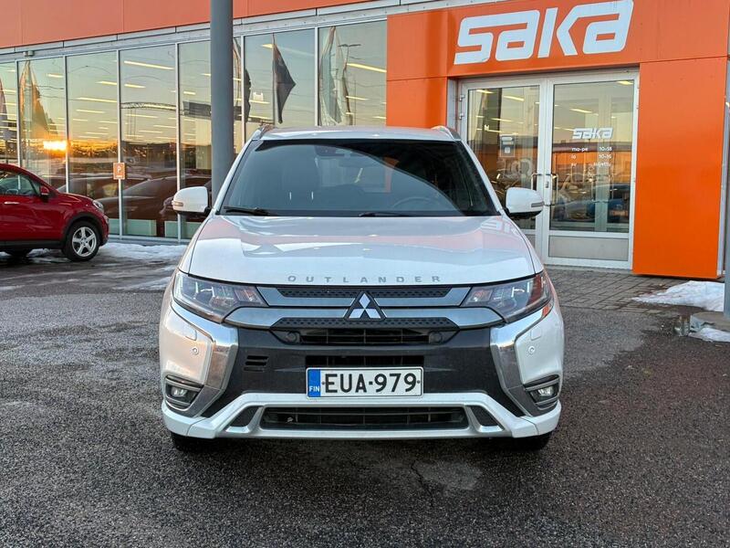 Mitsubishi Outlander PHEV vaihtoauto