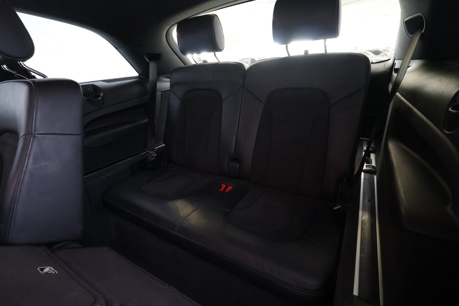 Audi Q7 vaihtoauto