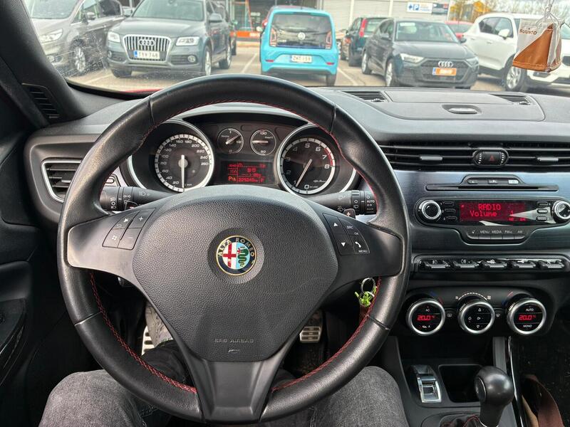 Alfa Romeo Giulietta vaihtoauto