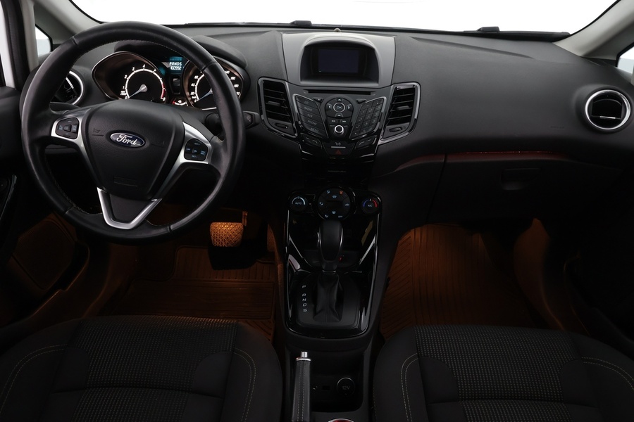 Ford Fiesta vaihtoauto