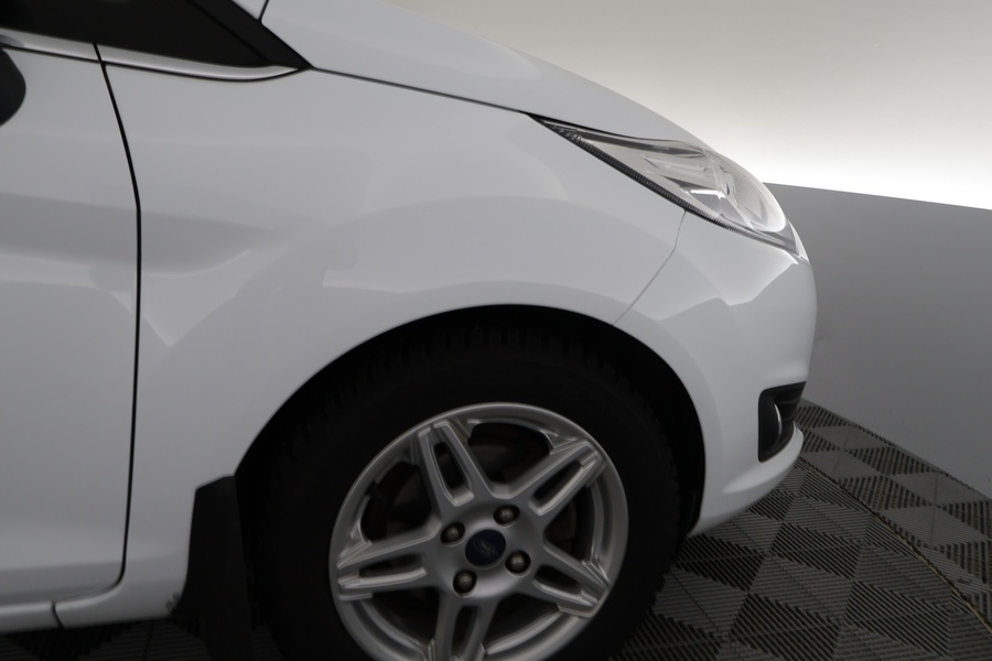 Ford Fiesta vaihtoauto